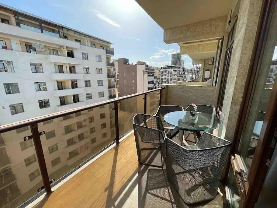 Cozy Apartment In Tbilisi 0*,