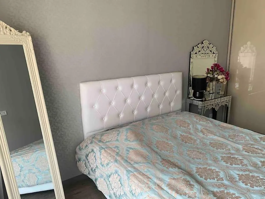 Cozy Apartment In Tbilisi