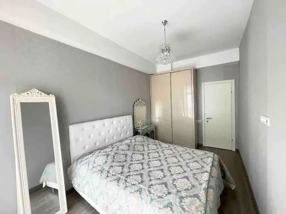 Cozy Apartment In Tbilisi contacts